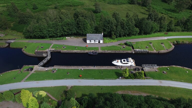 Caledonian Canal open for full transit - Cullochy 15