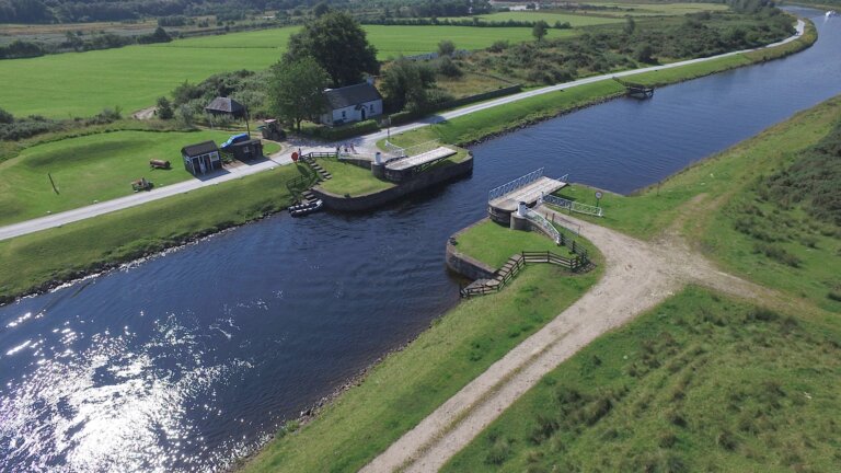Cruising Area - Destinations - Moy Bridge 05