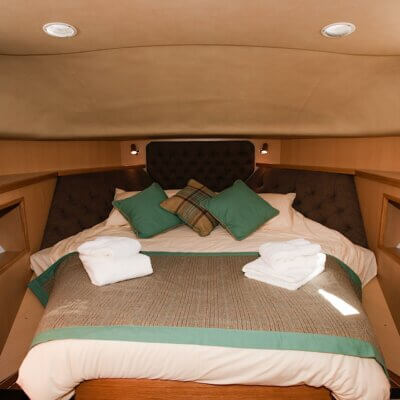 Isle of Skye - Skye Fwd Cabin05