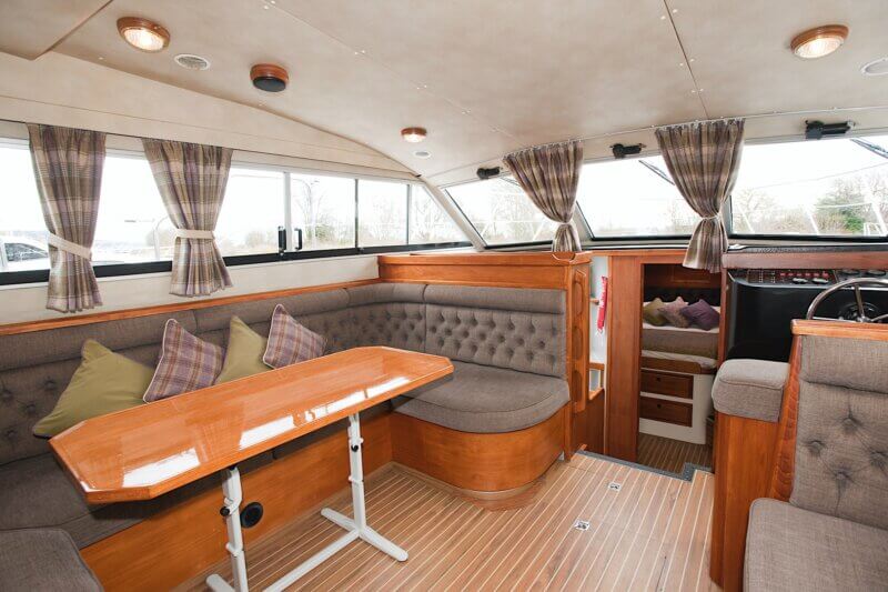 Strathspey - Strathspey Saloon 302