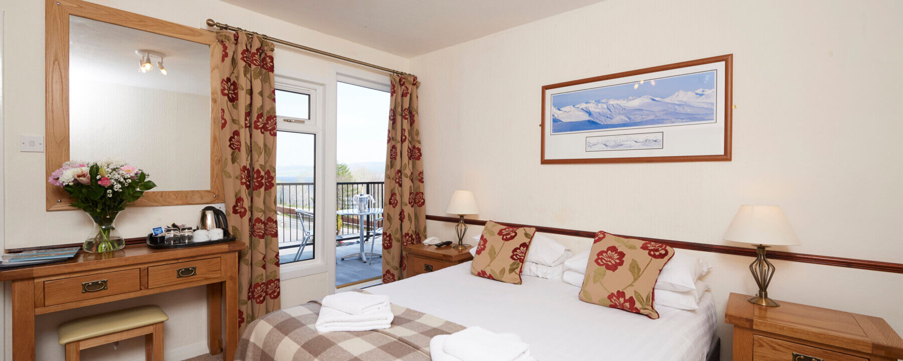 Discount on Rooms and Drive&Dine offer at Clansman Hotel 