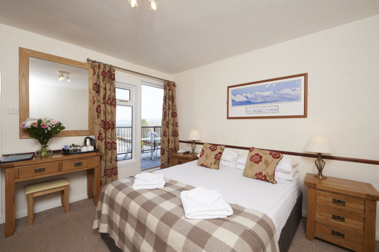 Recommended Attractions - ClansmanBalcony2