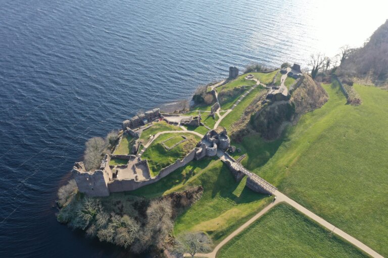 Recommended Attractions - urqhart castle drone
