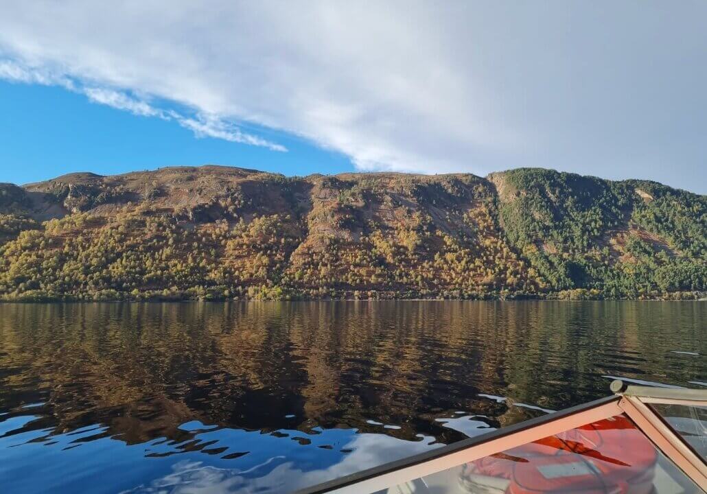 Experience Autumn on the Caledonian Canal