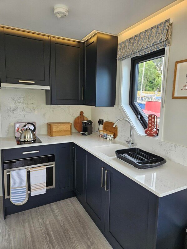 Houseboat - 20250523 144622 small rotated